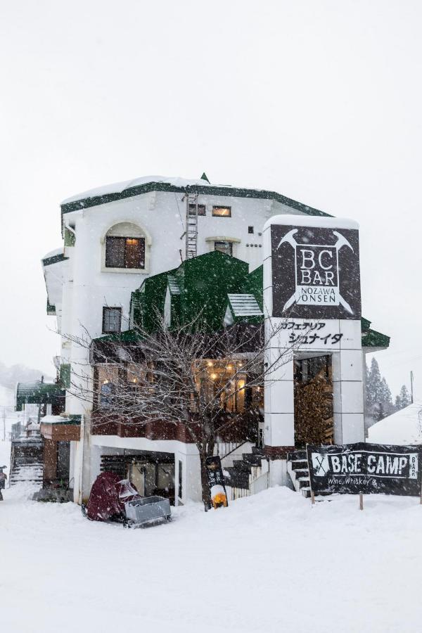 The Schneider Hotel Nozawaonsen Exteriör bild