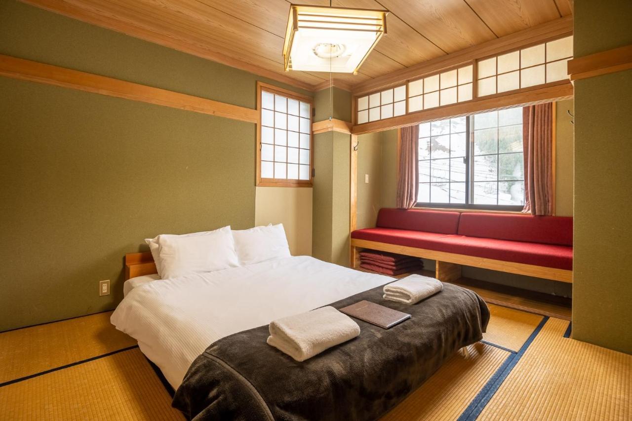 The Schneider Hotel Nozawaonsen Exteriör bild