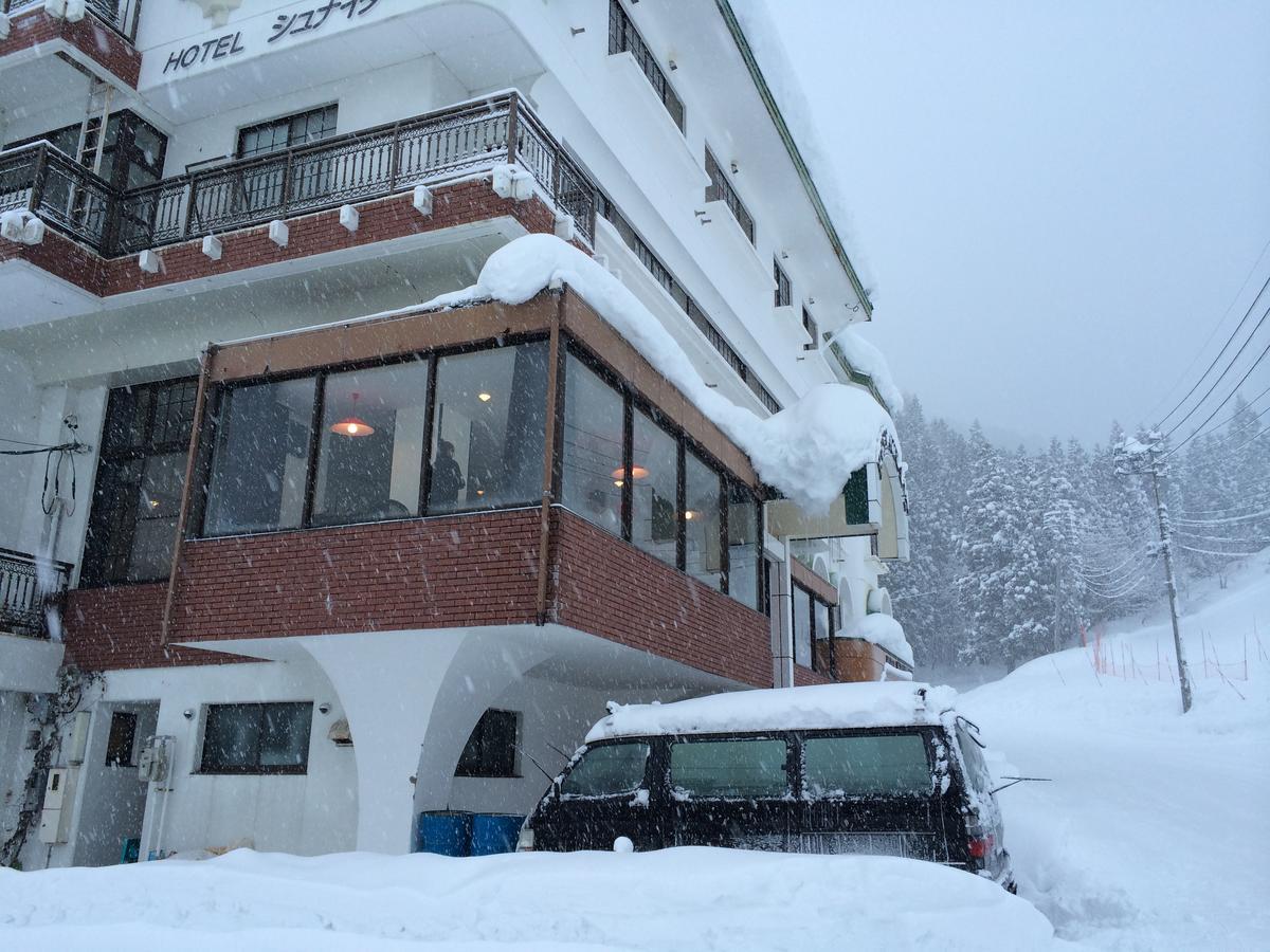 The Schneider Hotel Nozawaonsen Exteriör bild